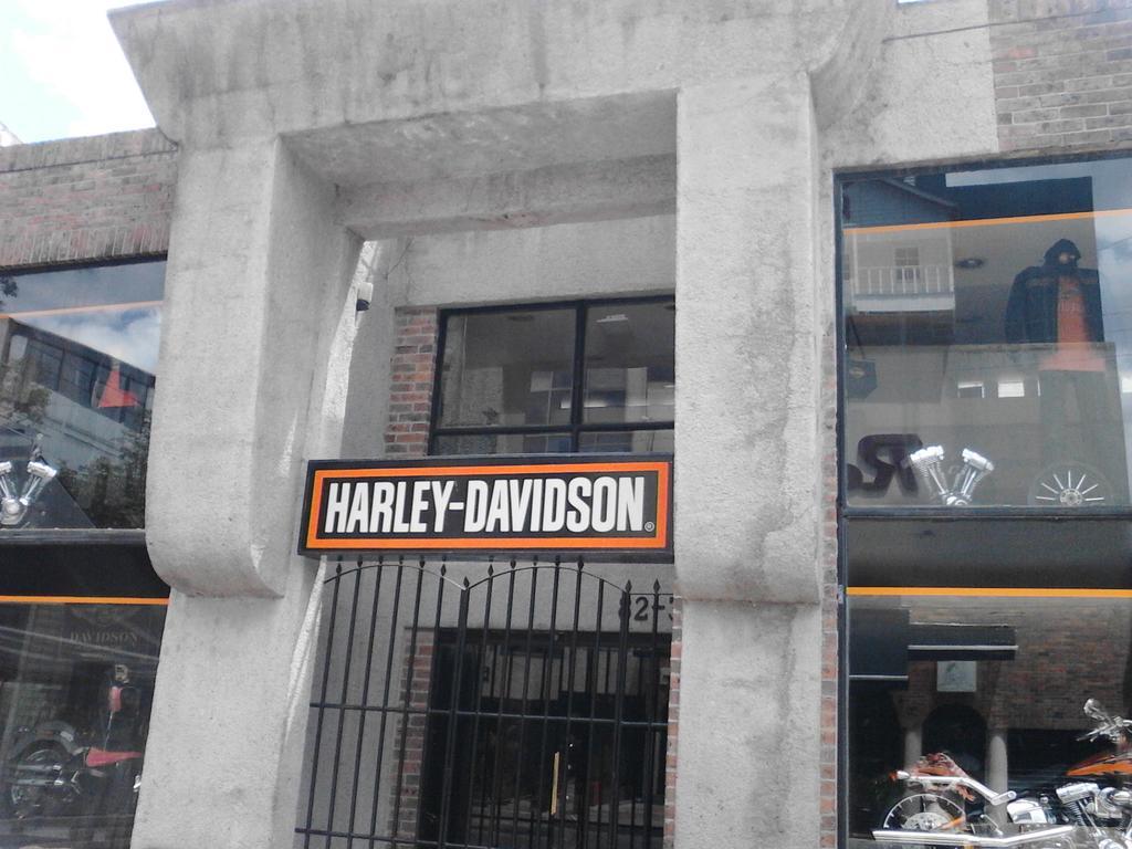Bogota Rooms Heroes Εξωτερικό φωτογραφία